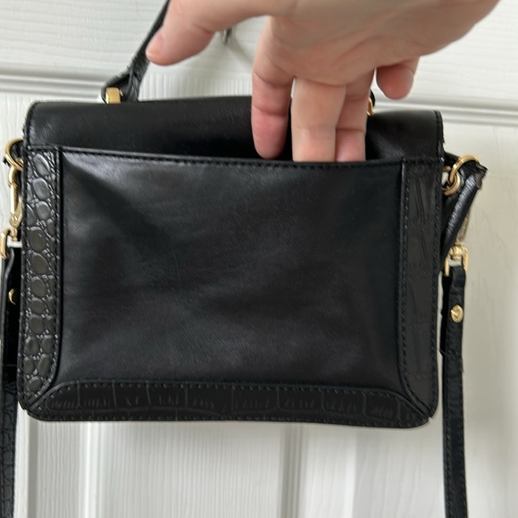 Isaac Mizrahi New York small crossbody - Picture 4 of 14
